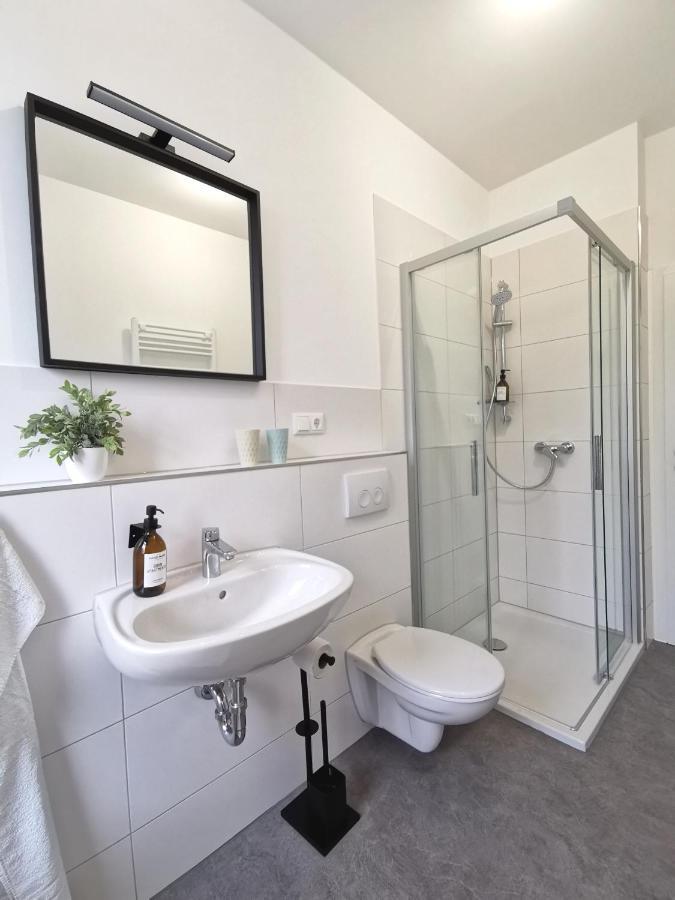 Bohnapartments - Stadtblick Zechenhaus - Balkon - Gratis Parkplatz - Wlan - Sehr Ruhig - Barrierearm 일메나우 외부 사진