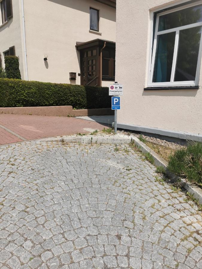 Bohnapartments - Stadtblick Zechenhaus - Balkon - Gratis Parkplatz - Wlan - Sehr Ruhig - Barrierearm 일메나우 외부 사진